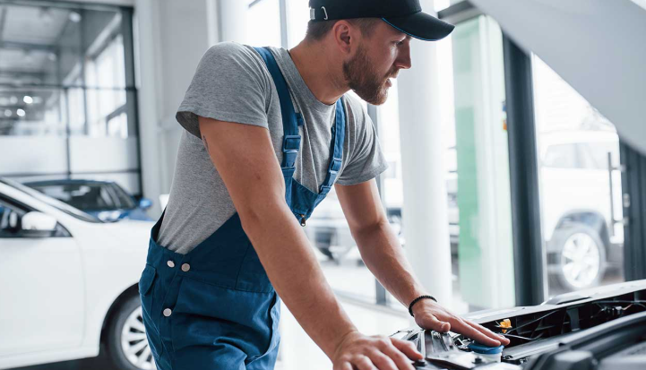 How to Keep Your Car Running Smoothly Year Round